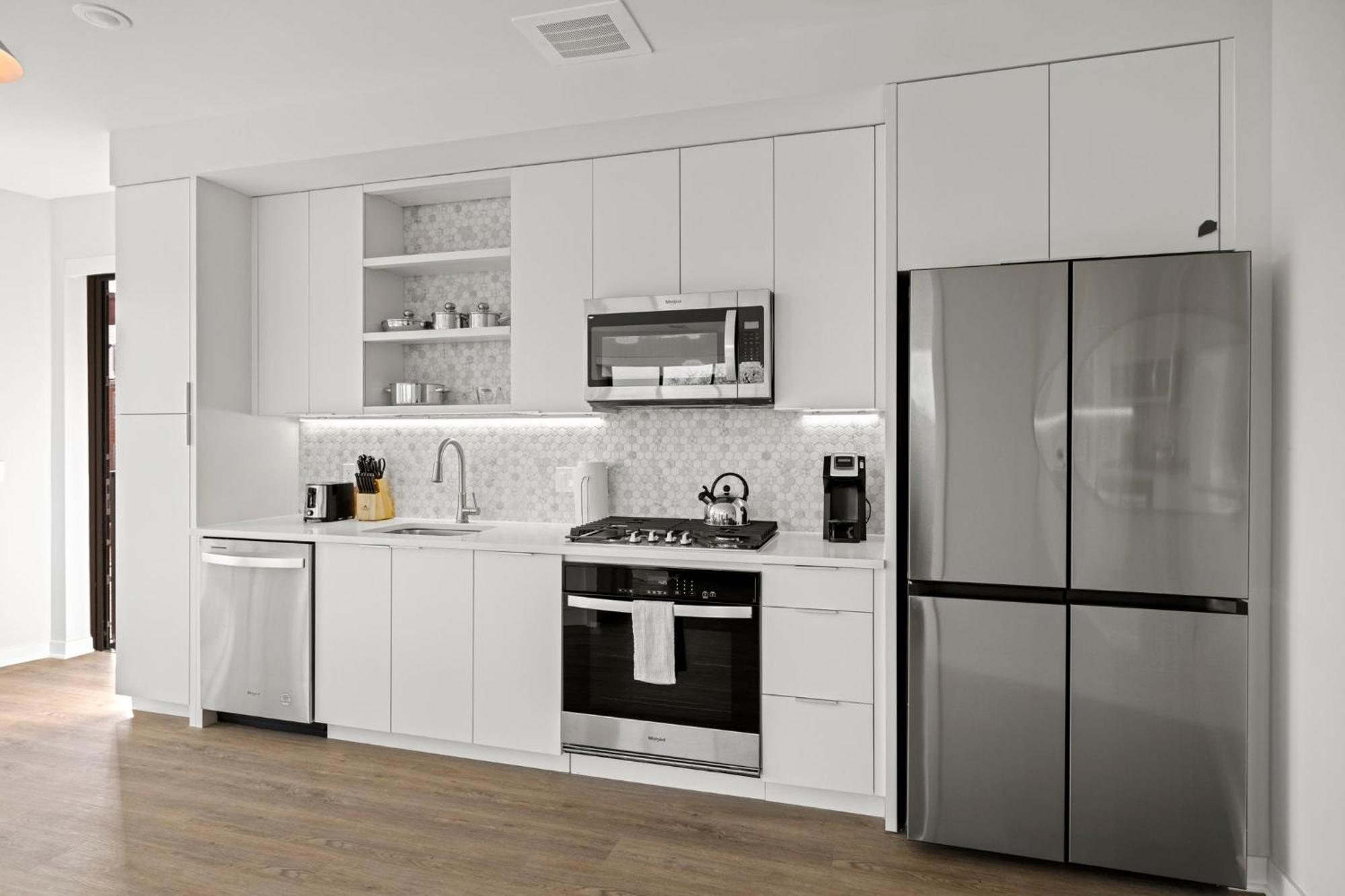 Placemakr Cathedral Heights Apartment Washington Room photo