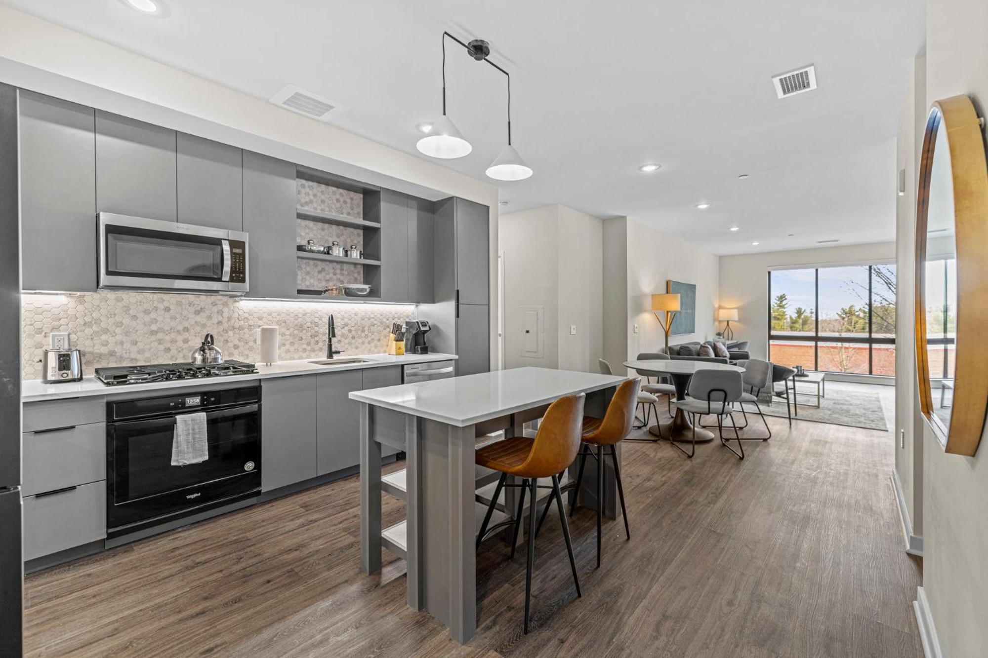 Placemakr Cathedral Heights Apartment Washington Room photo