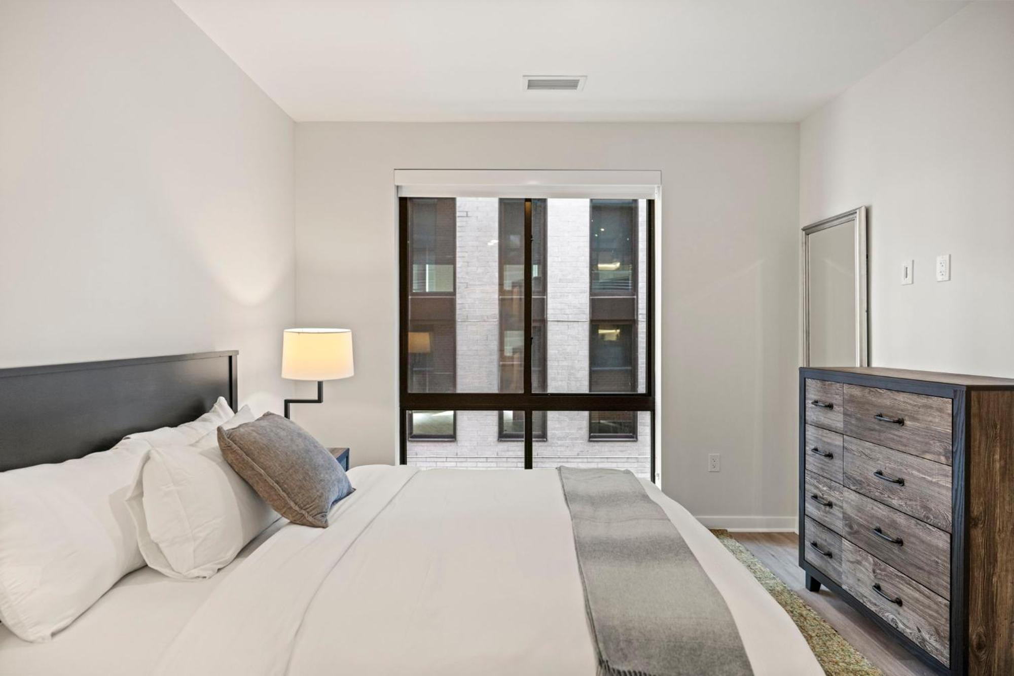 Placemakr Cathedral Heights Apartment Washington Room photo