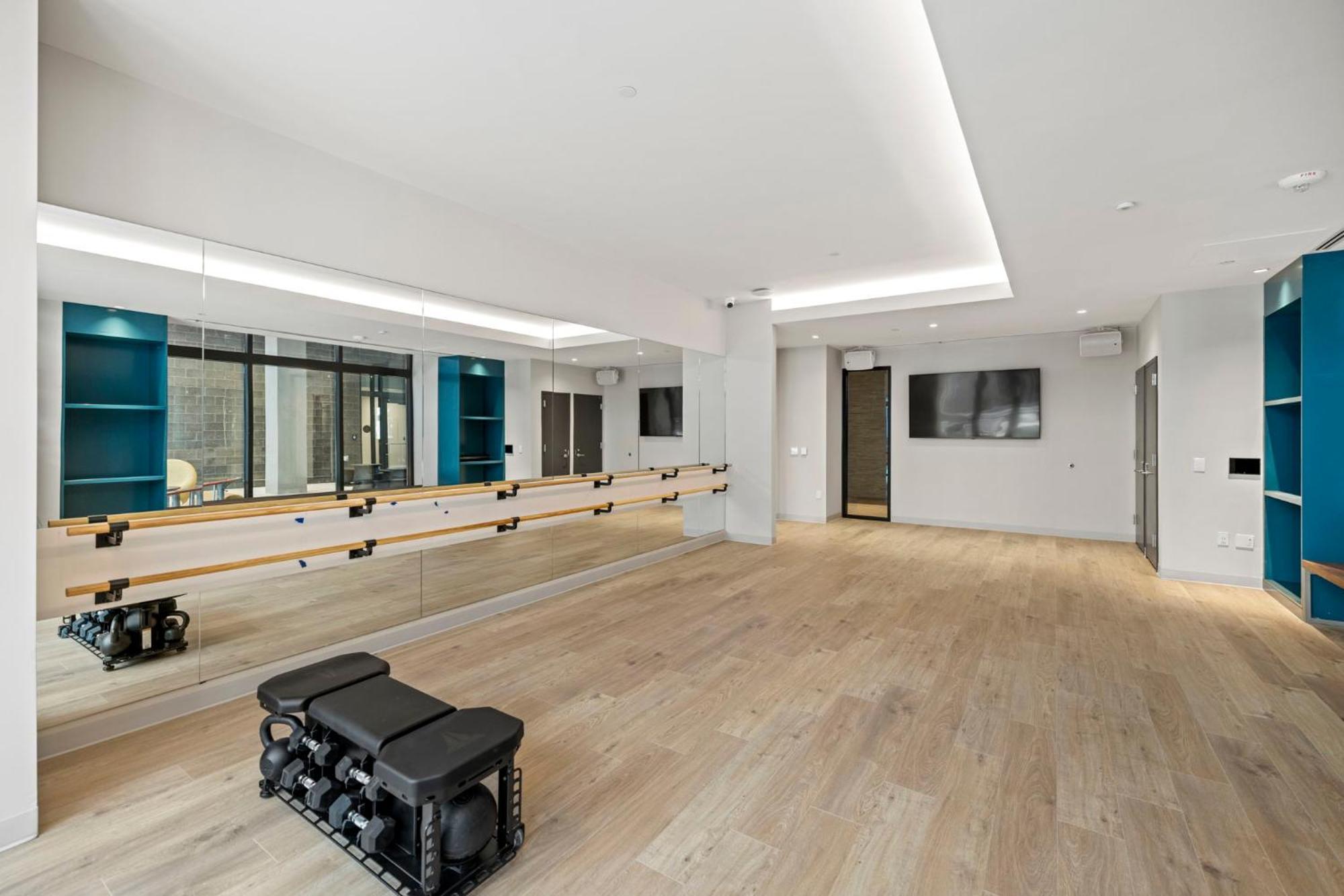 Placemakr Cathedral Heights Apartment Washington Exterior photo